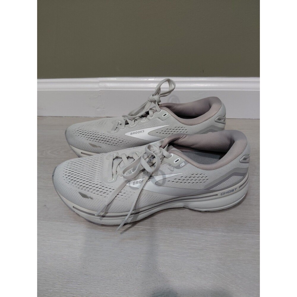 Size 9.5B - Brooks Ghost 15 Light Grey Women's Sneakers